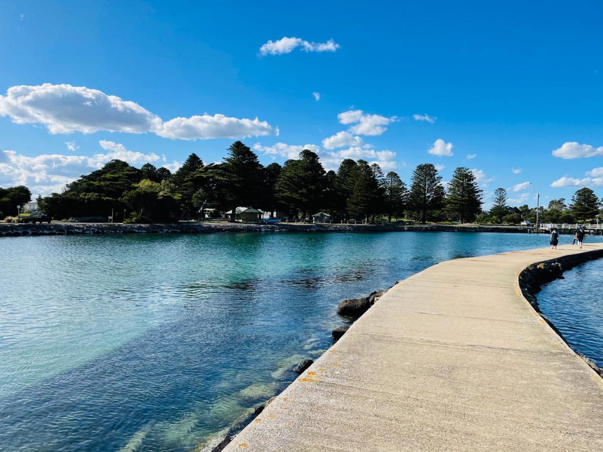 Nest - Charming, Comfortable Coastal Villa ポート・フェアリー エクステリア 写真