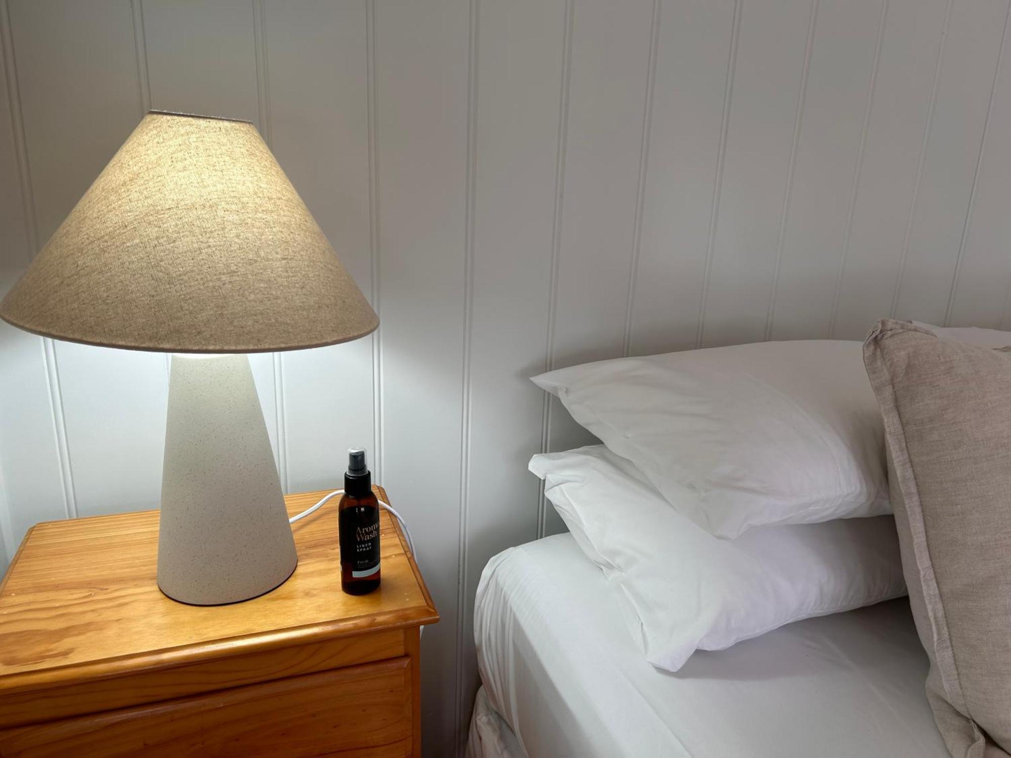 Nest - Charming, Comfortable Coastal Villa ポート・フェアリー エクステリア 写真